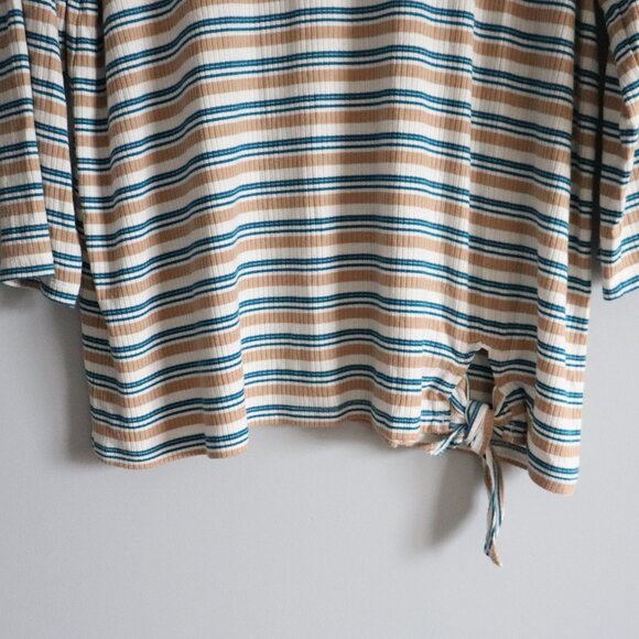 St. John's Bay Women's Sz XL Tan Striped Tie Front Mock Neck Ribbed Pullover Top - Picture 8 of 9